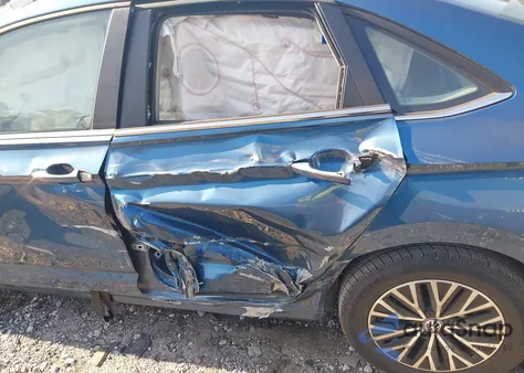 2019 Volkswagen Jetta 1.4T R-Line/1.4T S/1.4T Se из США, поврежденный, VIN 3VWC57BU5KM166311